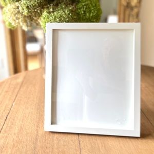 Pottery Barn 11 x 13 “ white wood frame